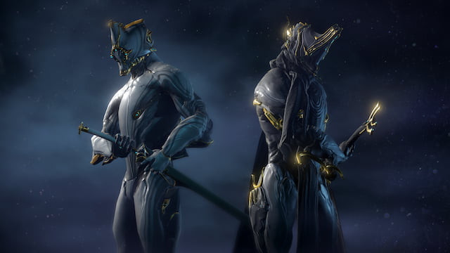 Warframe game Excalibur Prime and Excalibur Umbra holding Nikana Prime katana sword by the hilt